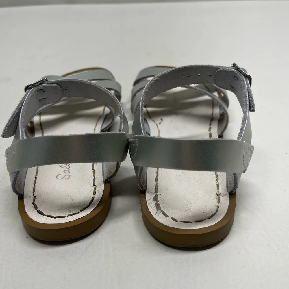 Salt water girls sandals size 2 metallic silver